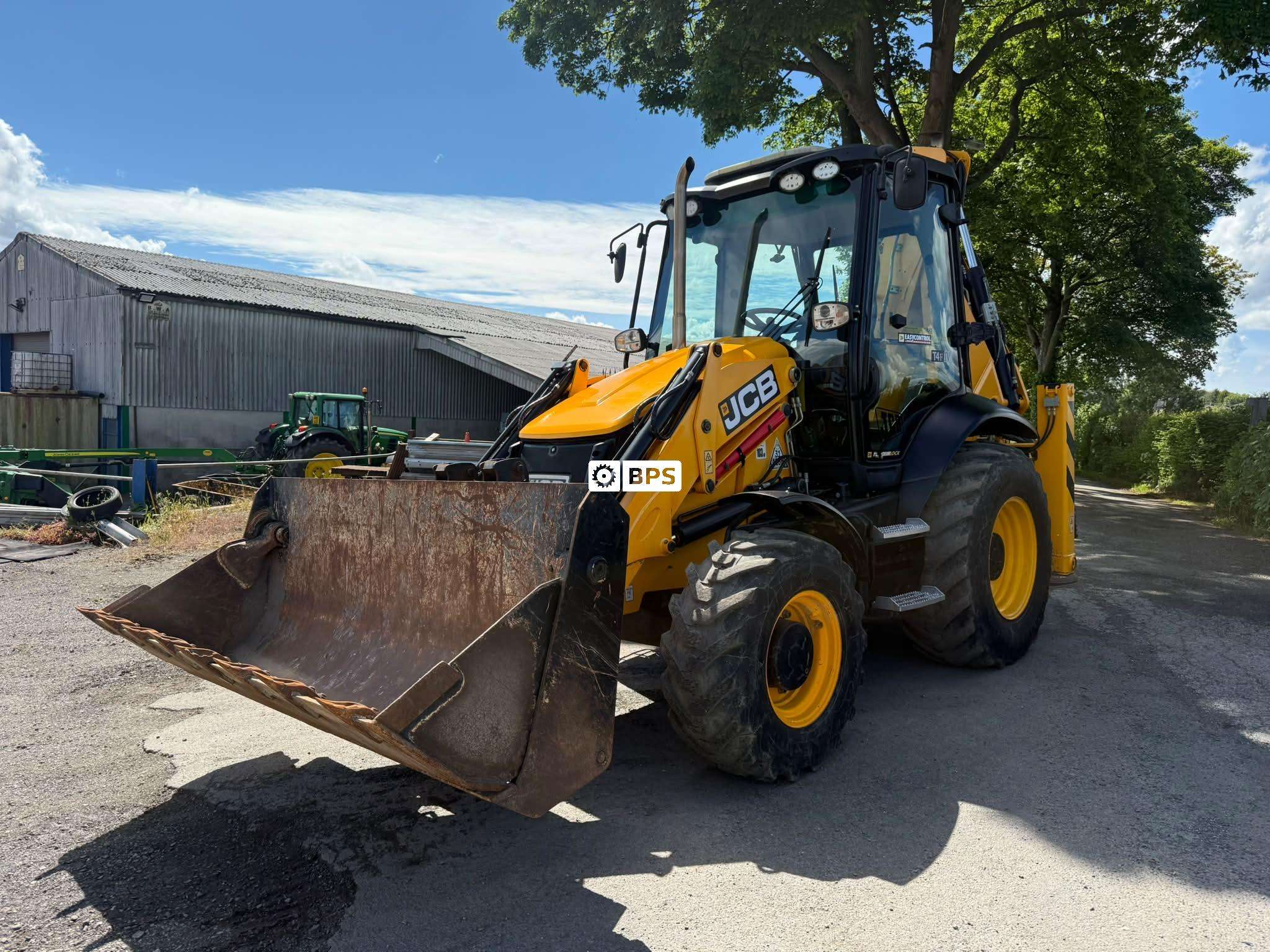 JCB 3CX Contractor - Image 3