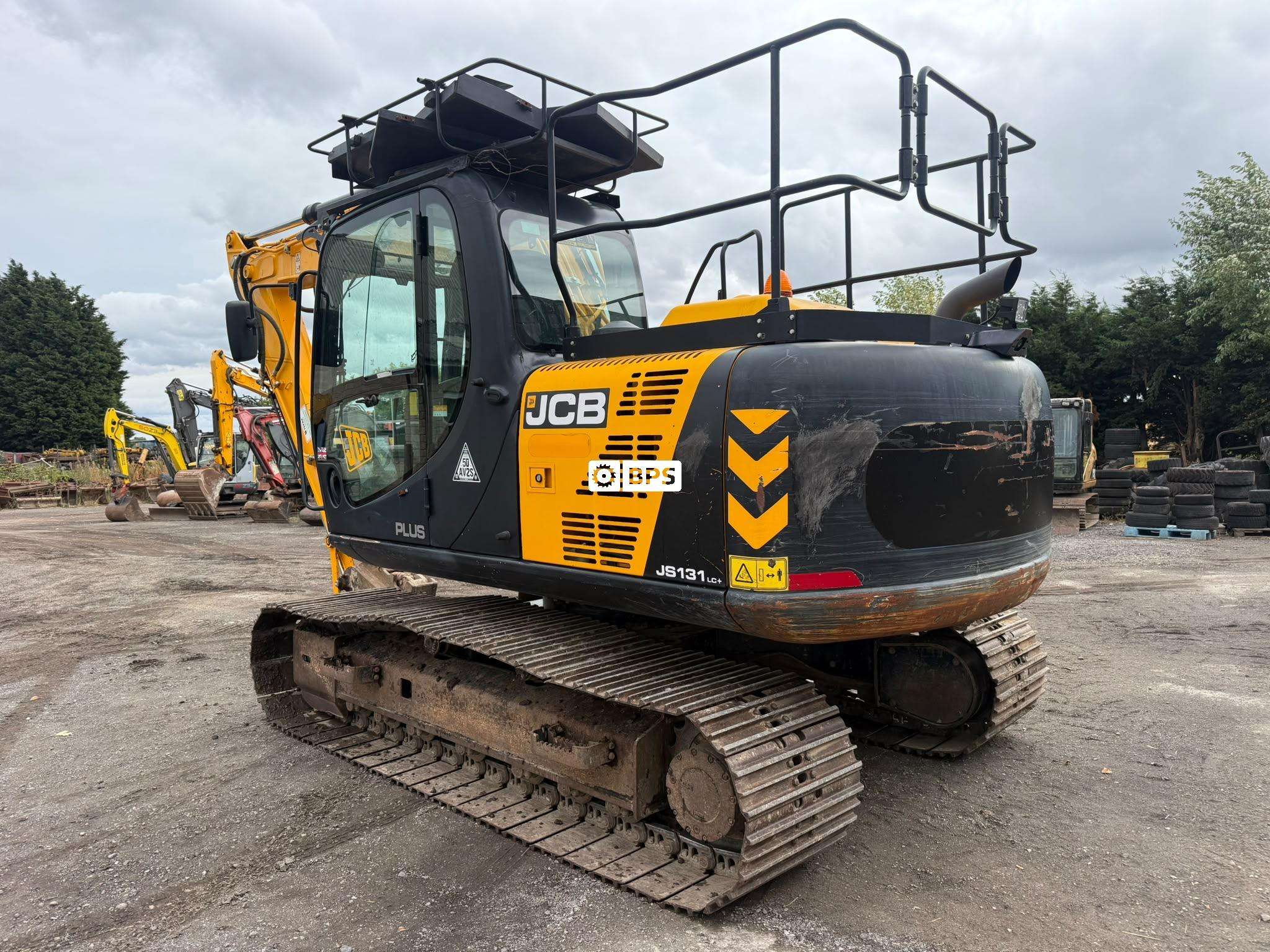 JCB JS131 LC Plus - Image 6